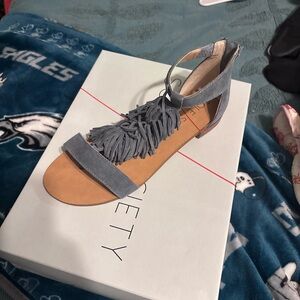 Fringe Suede Sandals - Gray